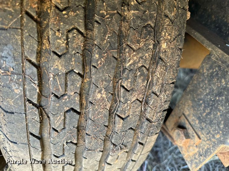 image for item IE9136 2015 Lone Star Trailer equipment trailer