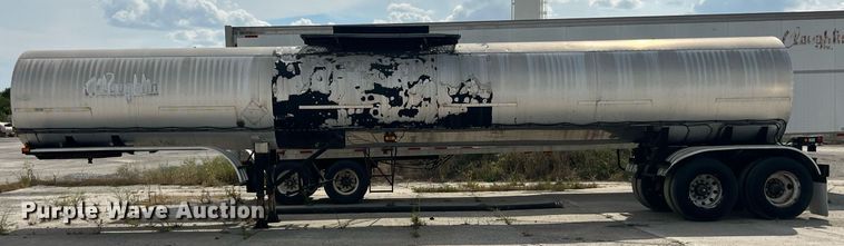 image for item LC9185 2001 E.D. Etenyre T4525 tank trailer