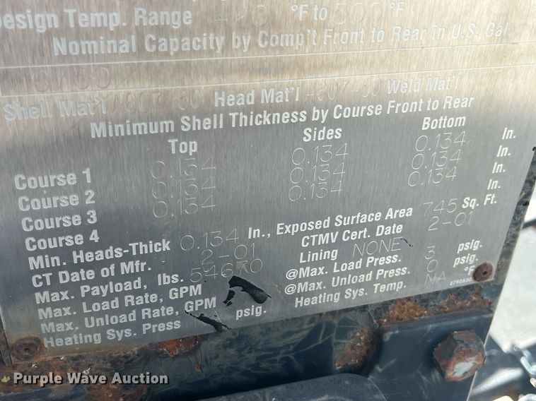 image for item LC9185 2001 E.D. Etenyre T4525 tank trailer