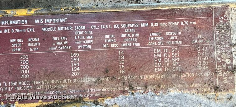 image for item LC9202 1992 International  9400 semi truck