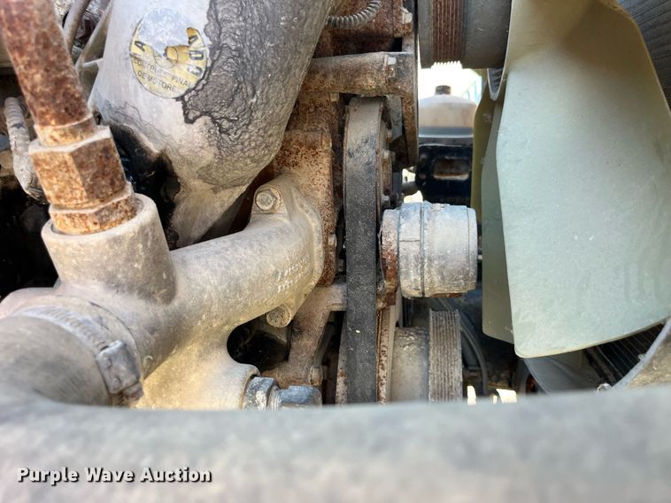 image for item LC9204 2005 Sterling AT9500 semi truck