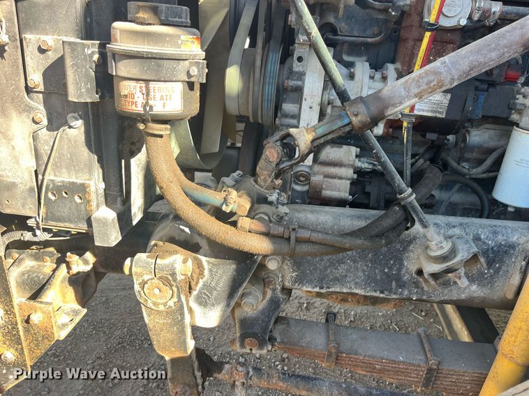 image for item LC9212 1997 Volvo WIA semi truck