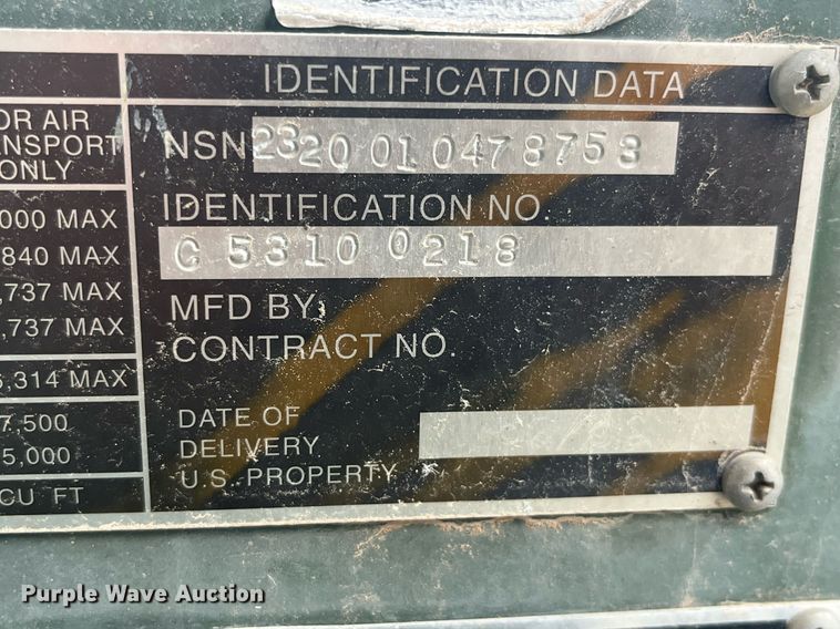 image for item LC9220 2002 American General MP3 semi truck