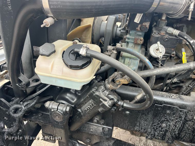 image for item LC9223 2006 Freightliner  Columbia semi truck