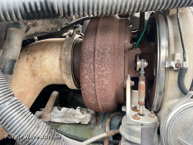 image for item LC9223 2006 Freightliner  Columbia semi truck