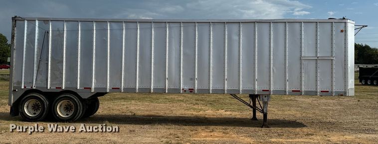 image for item NQ9755 1988 Peerless Refuse trailer