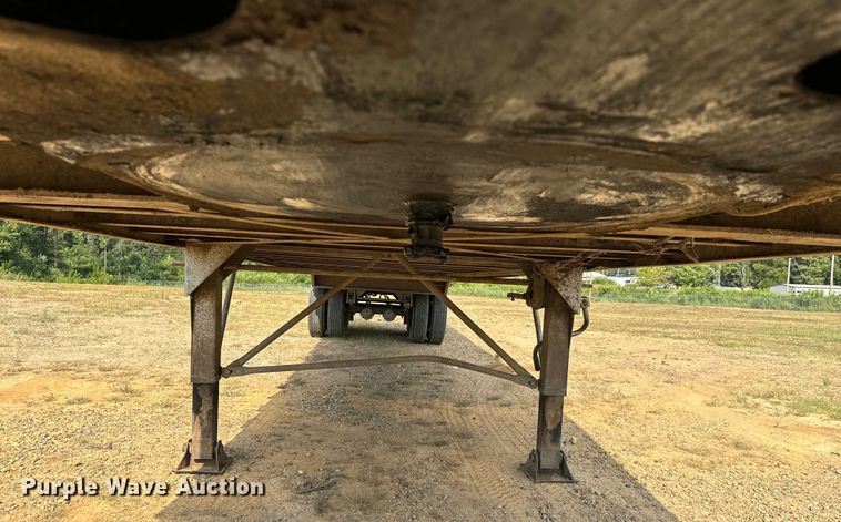 image for item NQ9755 1988 Peerless Refuse trailer