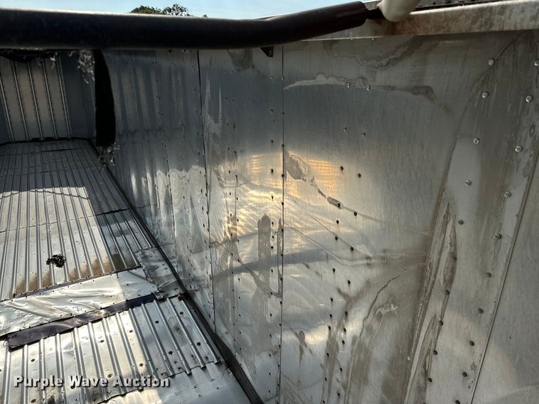 image for item NQ9755 1988 Peerless Refuse trailer