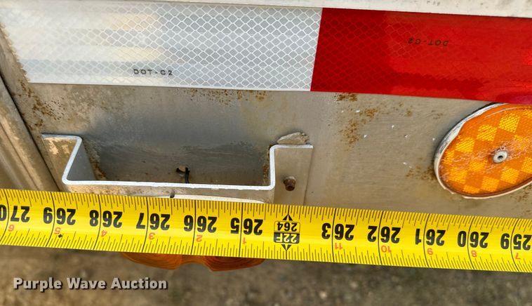 image for item NQ9755 1988 Peerless Refuse trailer