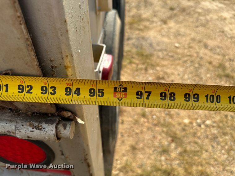 image for item NQ9755 1988 Peerless Refuse trailer