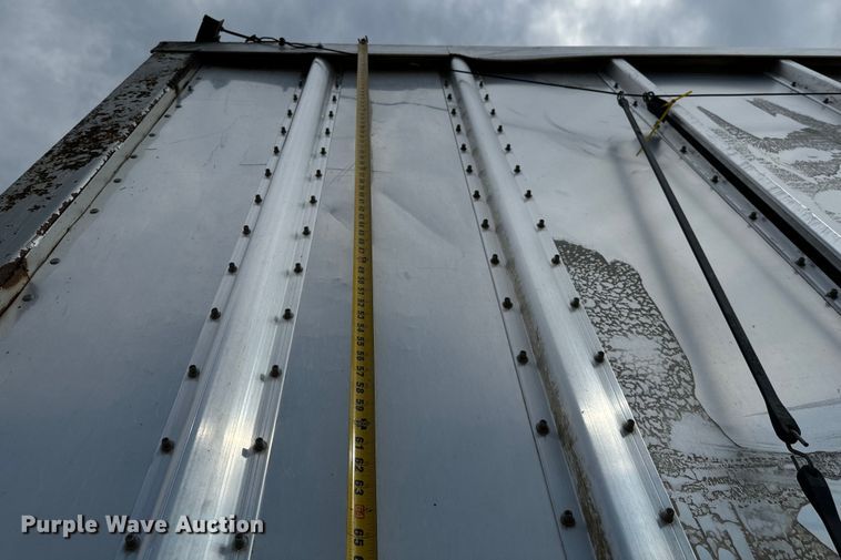 image for item NQ9755 1988 Peerless Refuse trailer