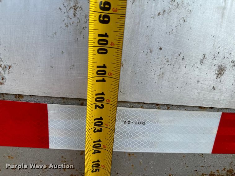 image for item NQ9755 1988 Peerless Refuse trailer