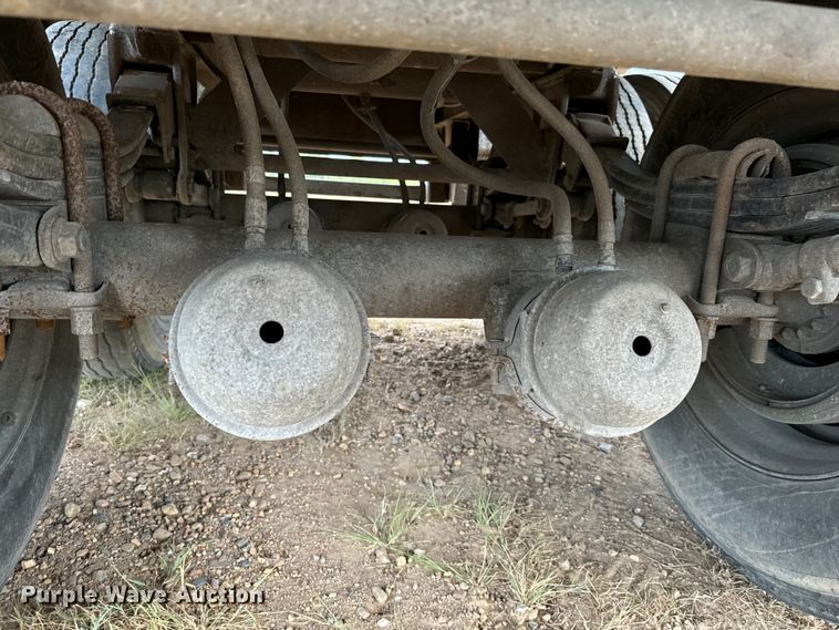 image for item NQ9755 1988 Peerless Refuse trailer