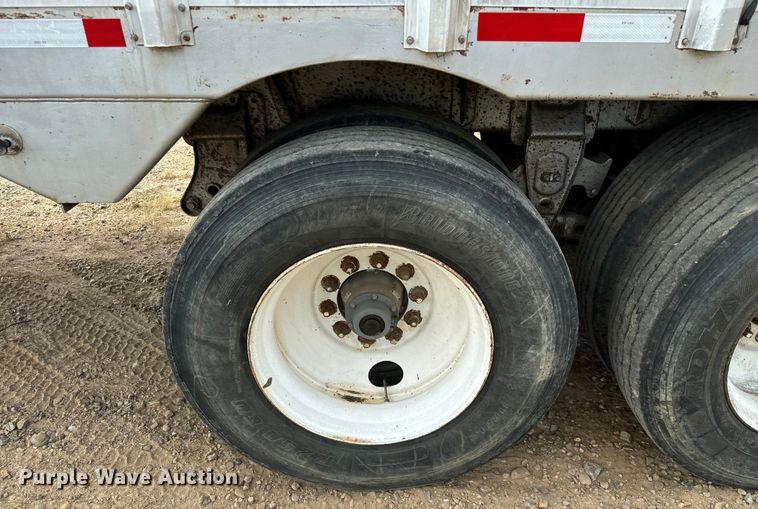 image for item NQ9755 1988 Peerless Refuse trailer