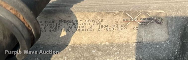 image for item OG9668 2009 Freightliner  Columbia  semi truck