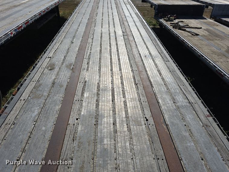 image for item OH9794 2007 Transcraft Eagle II flatbed trailer