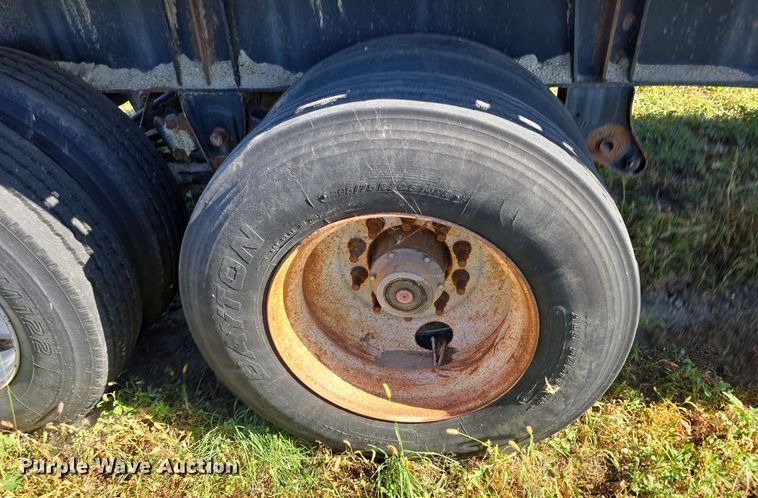 image for item OH9794 2007 Transcraft Eagle II flatbed trailer