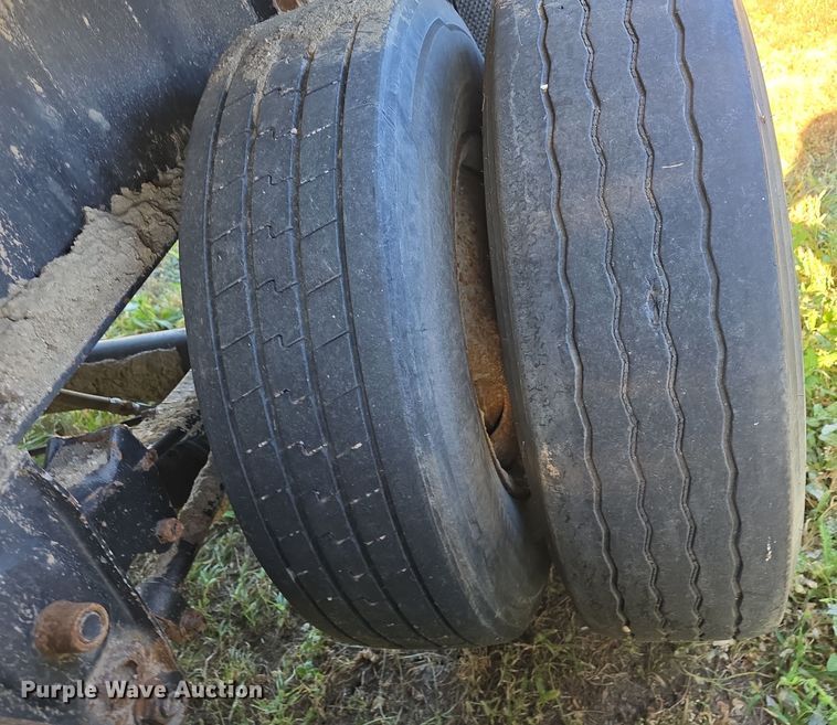 image for item OH9794 2007 Transcraft Eagle II flatbed trailer