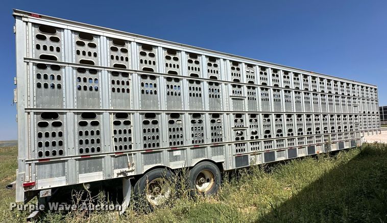 image for item OM9726 2009 Barrett livestock trailer