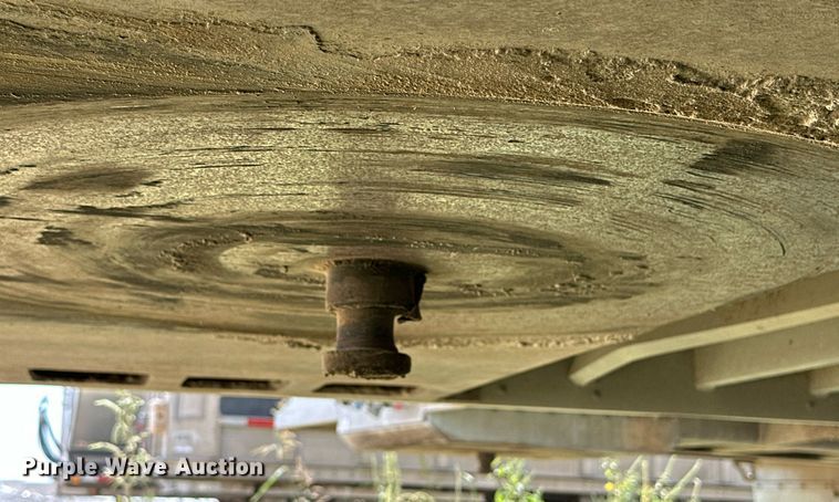 image for item OM9726 2009 Barrett livestock trailer