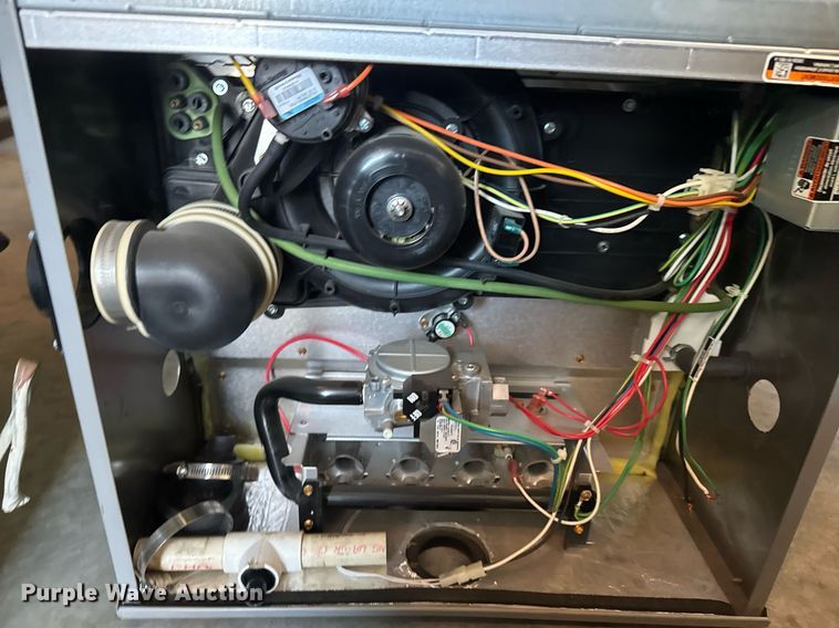 image for item DH1355 AC / heat unit