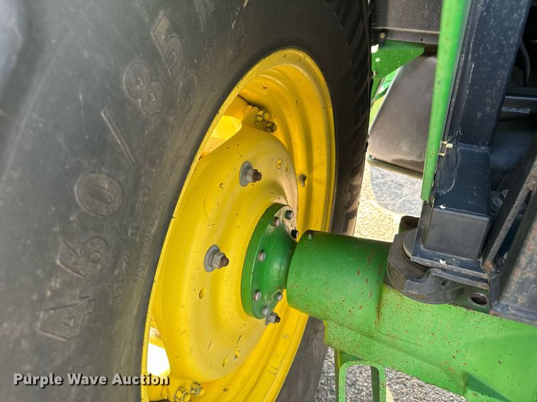 image for item DL0432 2004 John Deere 6415 tractor