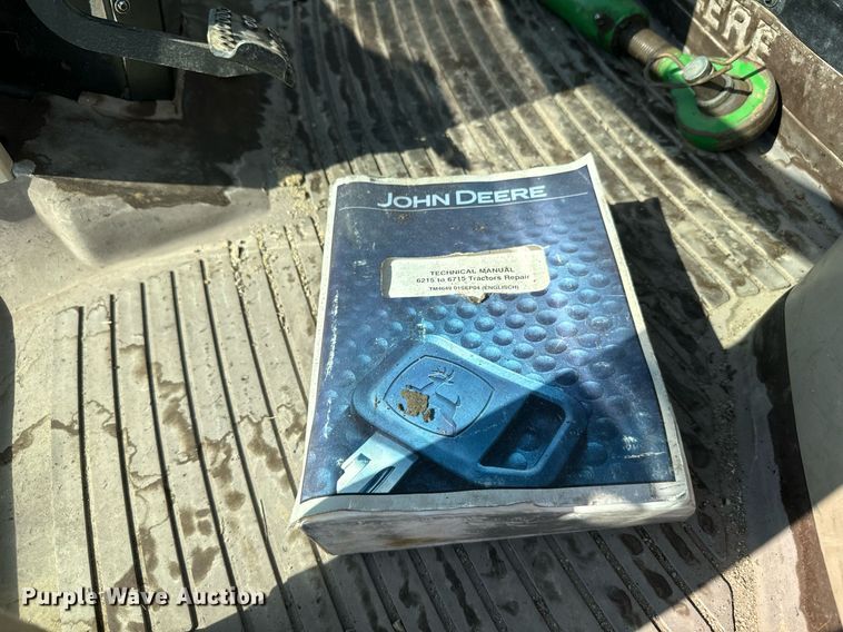 image for item DL0432 2004 John Deere 6415 tractor