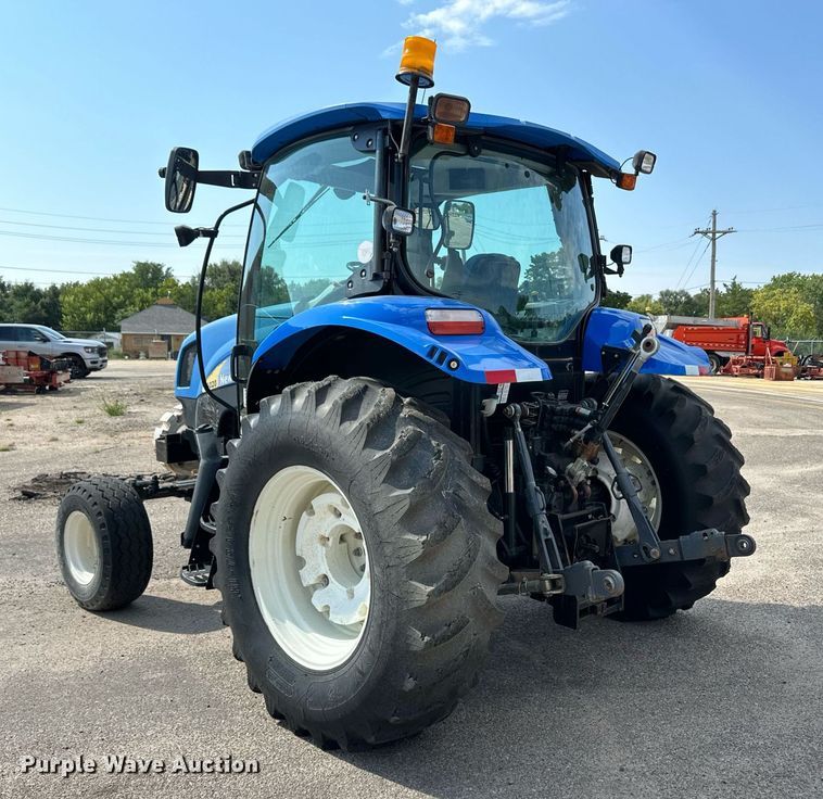 image for item DL0433 2009 New Holland T6020 tractor