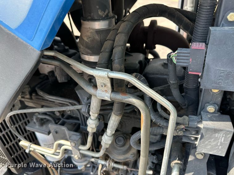 image for item DL0433 2009 New Holland T6020 tractor
