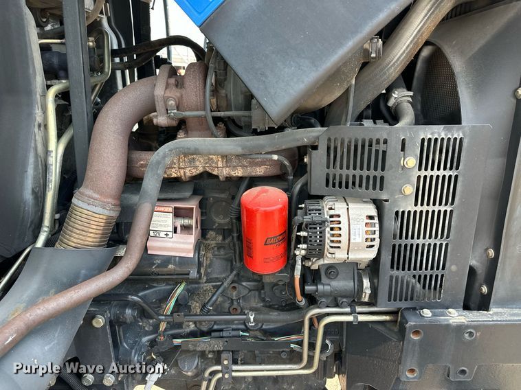 image for item DL0433 2009 New Holland T6020 tractor