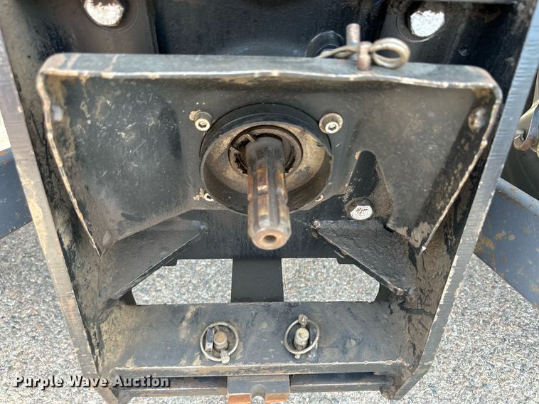 image for item DL0433 2009 New Holland T6020 tractor