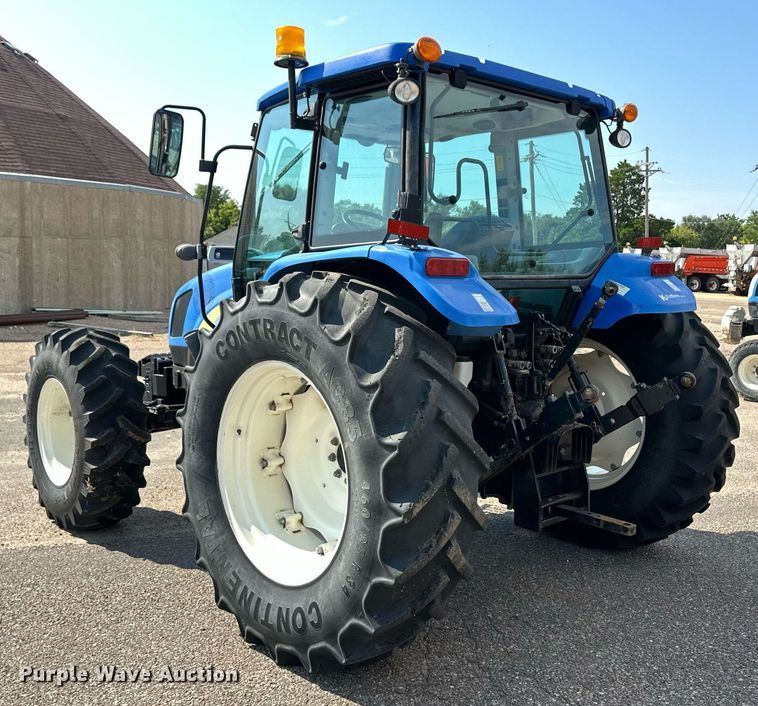 image for item DL0434 2011 New Holland T5070 MFWD tractor