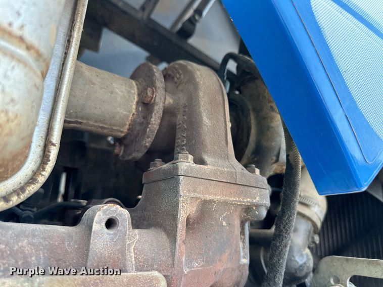 image for item DL0434 2011 New Holland T5070 MFWD tractor