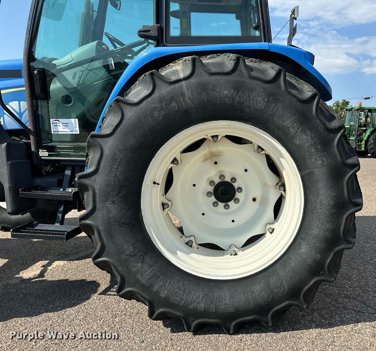 image for item DL0434 2011 New Holland T5070 MFWD tractor