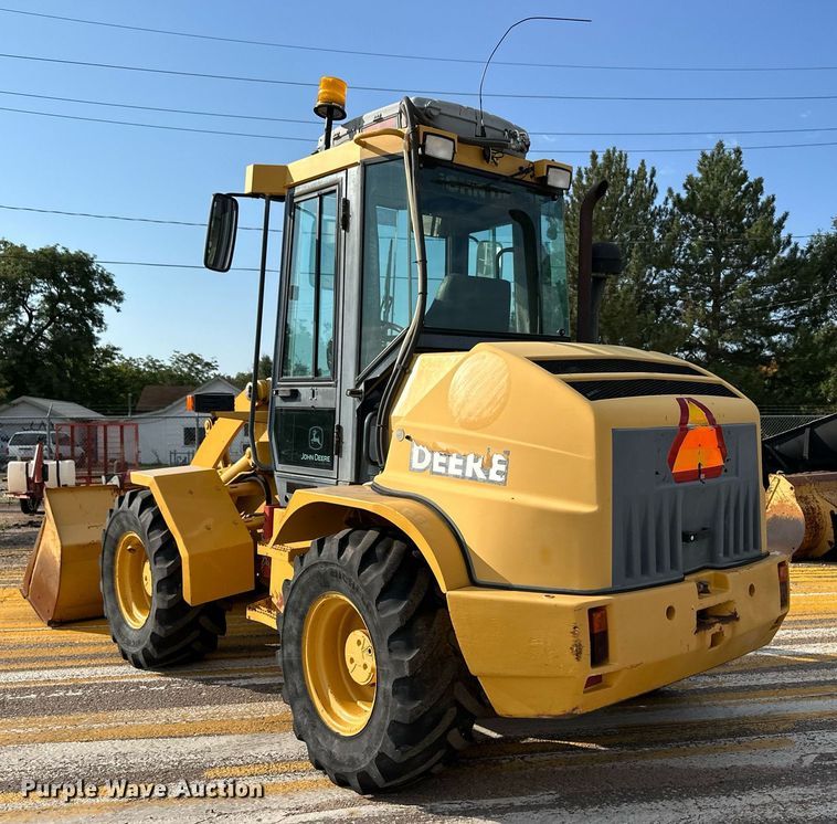 image for item DL0438 2003 John Deere 304H wheel loader