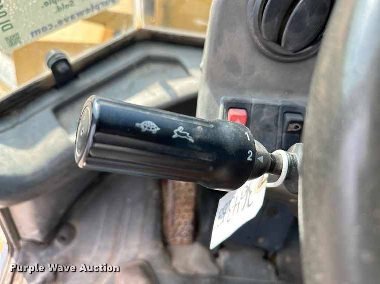 image for item DL0438 2003 John Deere 304H wheel loader