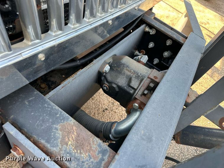 image for item DL0440 2005 International 7400 dump truck