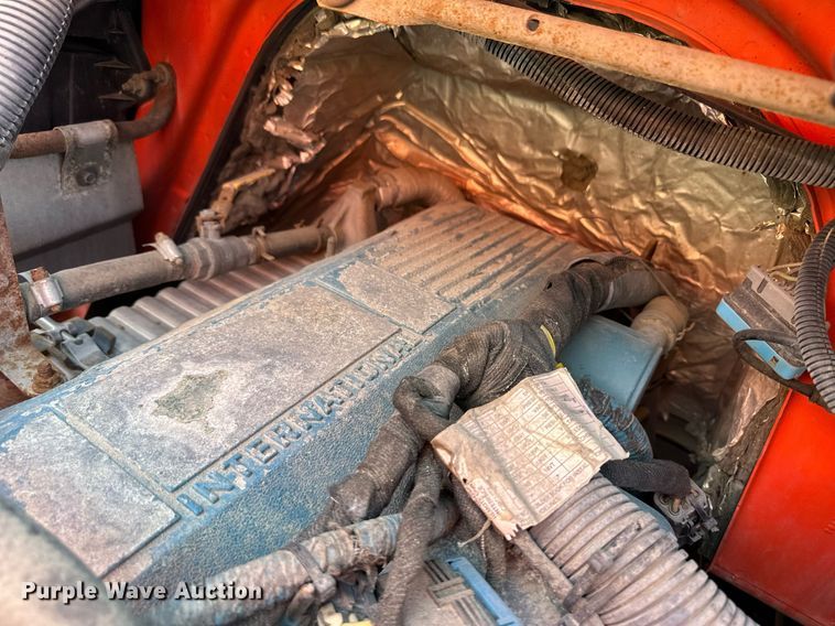 image for item DL0441 2005 International 7400 dump truck