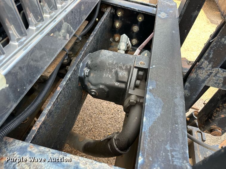 image for item DL0442 2005 International 7400 dump truck