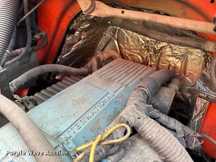 image for item DL0442 2005 International 7400 dump truck