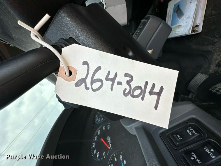 image for item DL0442 2005 International 7400 dump truck