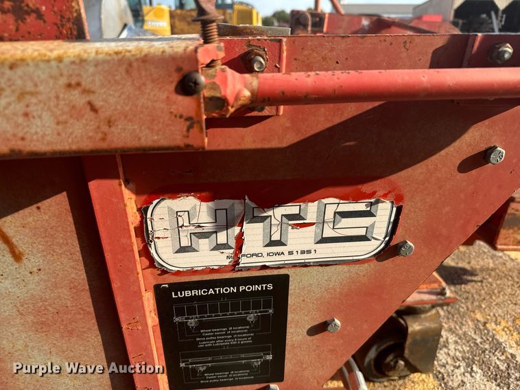 image for item DL0443 2005 HTC 2000 shouldering machine