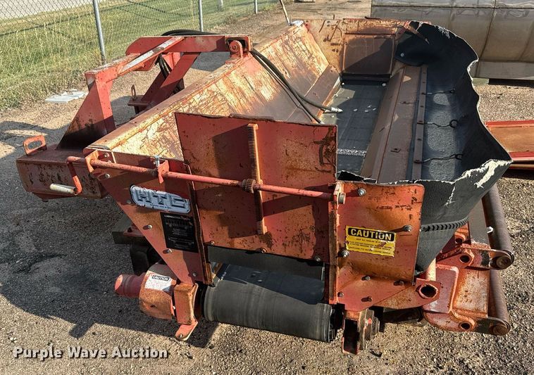 image for item DL0444 2005 HTC 2000 shouldering machine