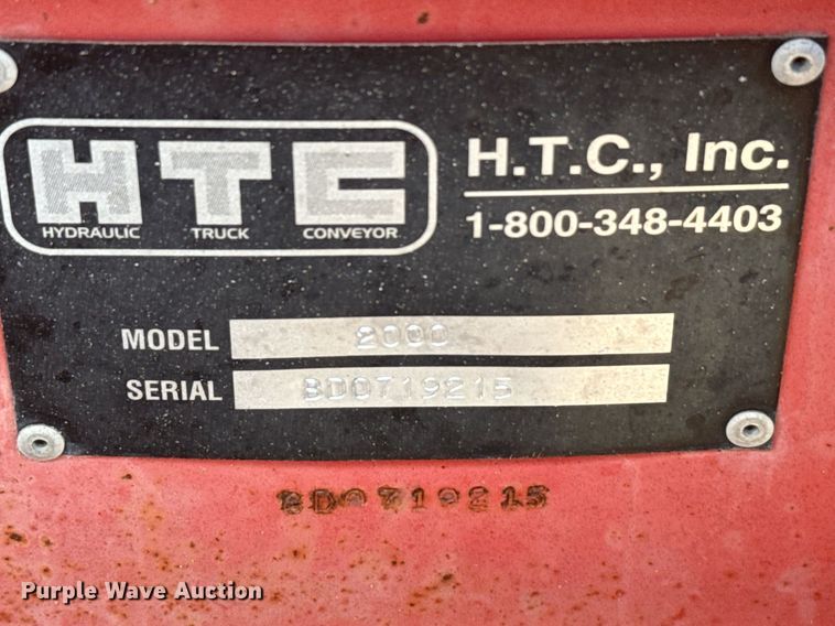 image for item DL0444 2005 HTC 2000 shouldering machine