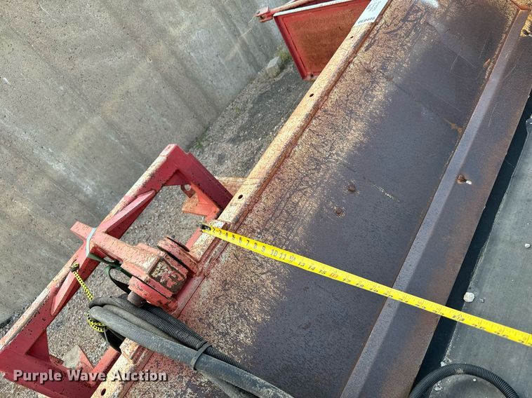 image for item DL0446 2006 Halco 2000 shouldering machine