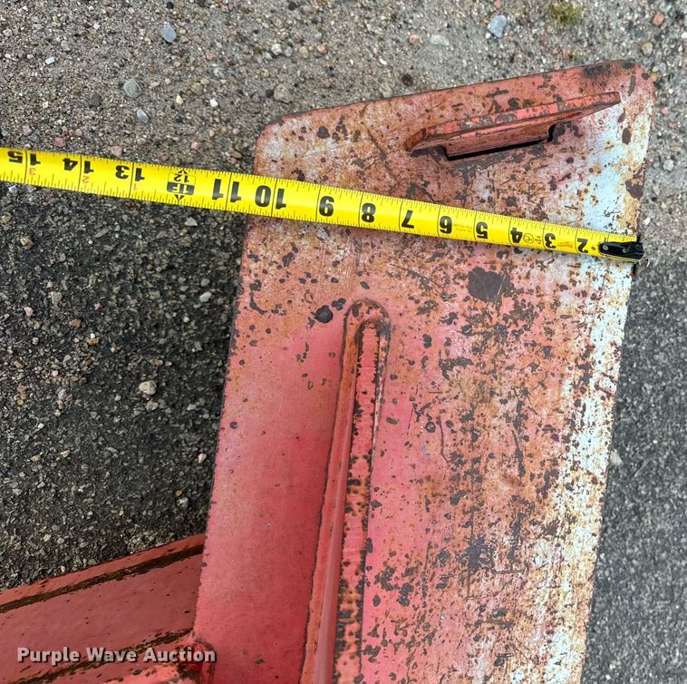 image for item DL0446 2006 Halco 2000 shouldering machine