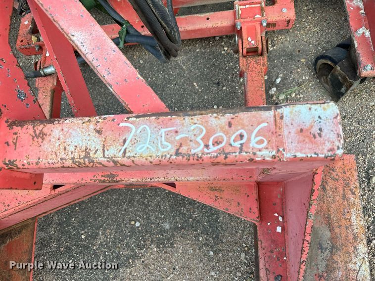 image for item DL0446 2006 Halco 2000 shouldering machine