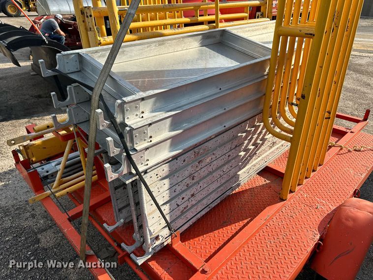 image for item DL0449 Utility trailer with scaffolding