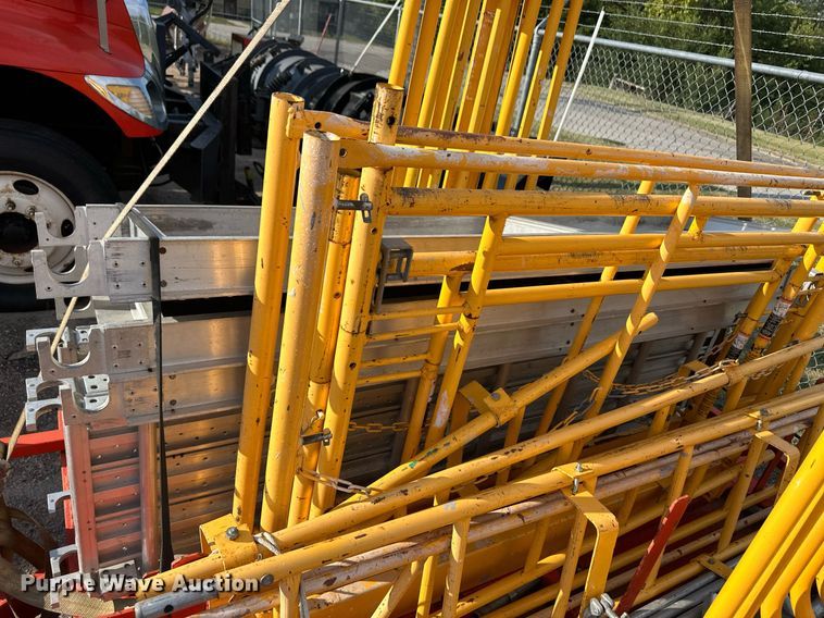 image for item DL0449 Utility trailer with scaffolding