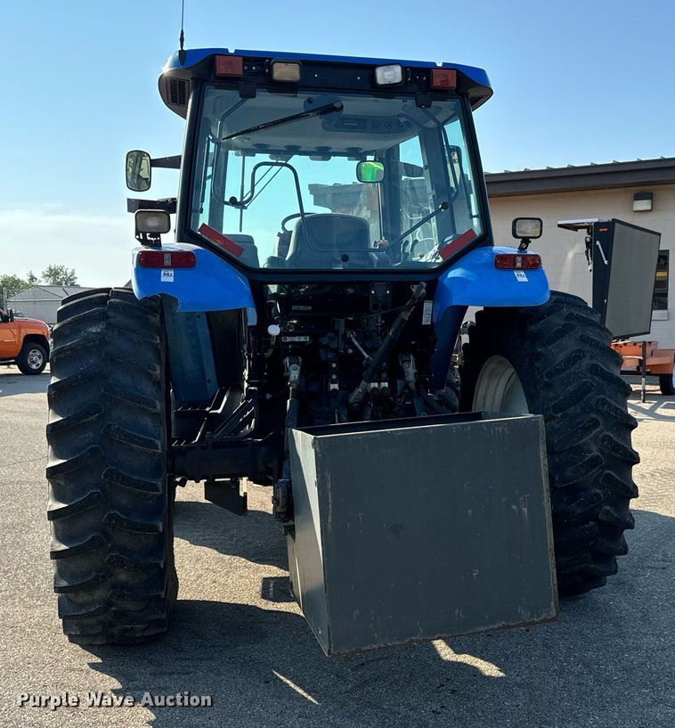 image for item DO1669 2006 New Holland TM120 MFWD tractor